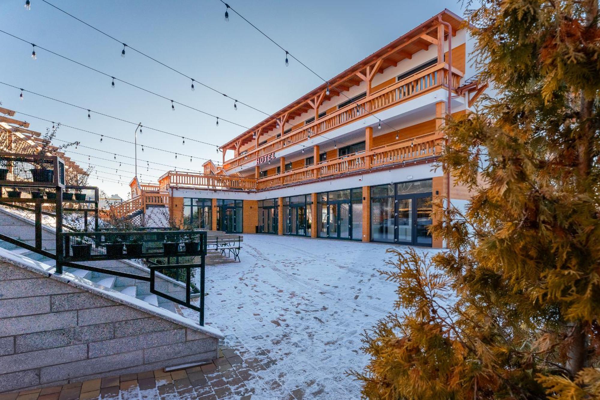 Mazurkowa - Z Widokiem Na Karkonosze I Sniezke, Darmowy Parking, Obok Restauracja Mazurkowa Chata Jelenia Gora Luaran gambar